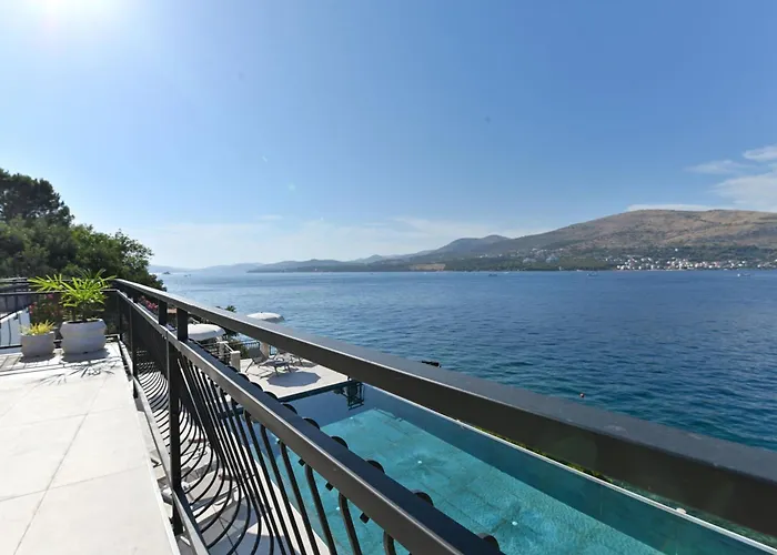 Vitamaris Bed & Breakfast 4*