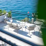 Vitamaris Couette-café Donji Okrug (Ciovo)