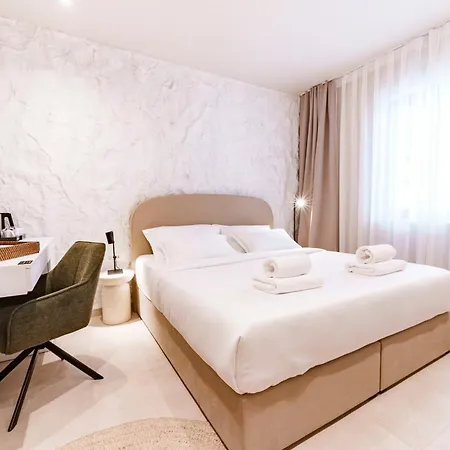 Vitamaris Bed and Breakfast 4*